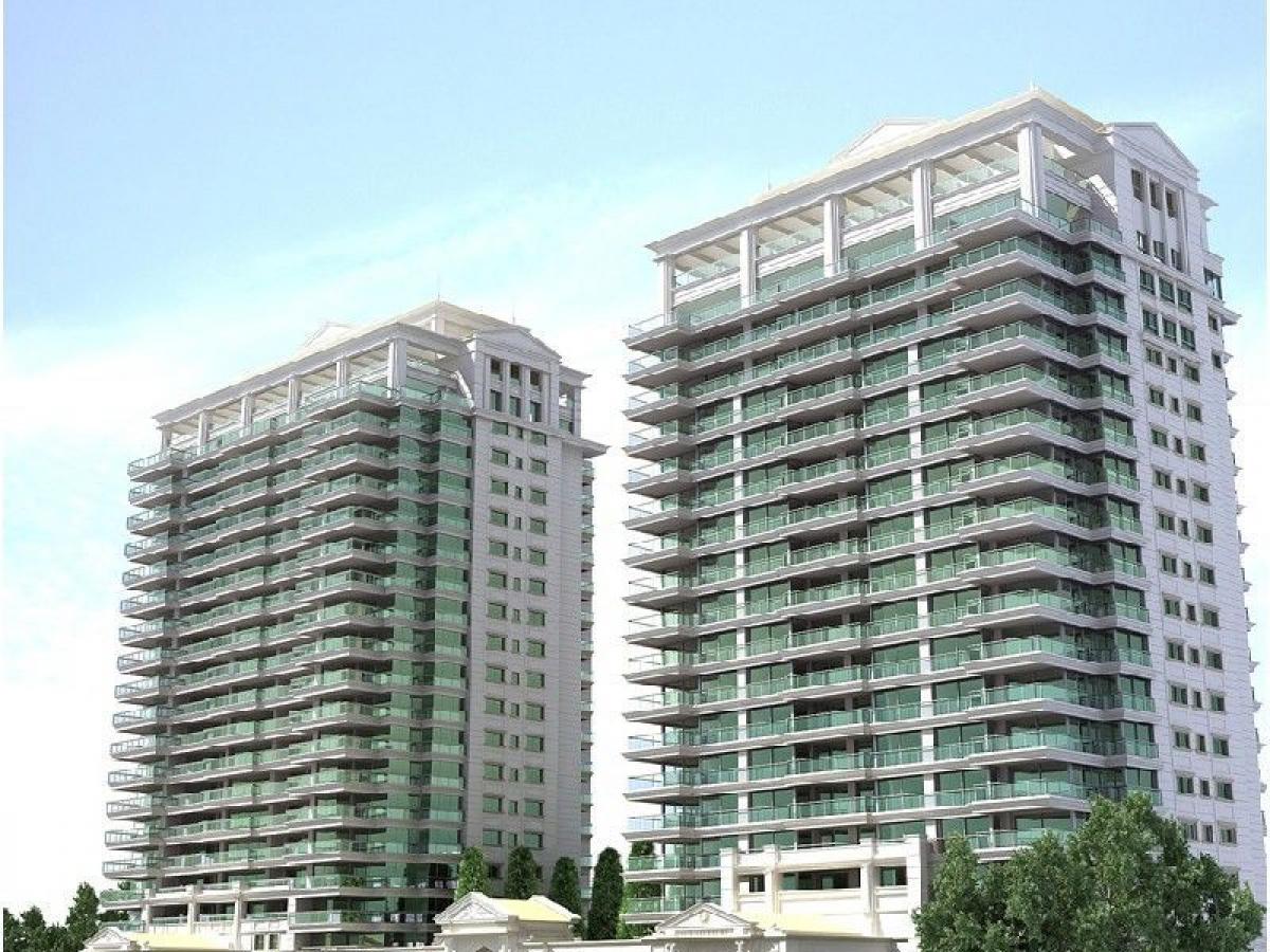 Apartamento de 3 dormitorios en Maldonado, Uruguay No. 2867