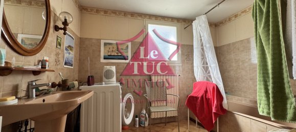 3 bedrooms House in Deux-Sevres, France No. 347218 7