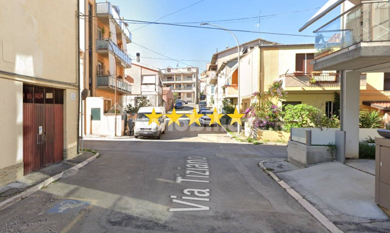 Квартира с 3 спальнями в Сан Сальво, Италия № 184825