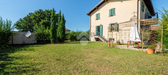 2 bedrooms Apartment in Reggio Emilia, Italy No. 273384 4