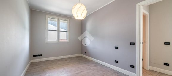 2 bedrooms Apartment in Reggio Emilia, Italy No. 273384 13