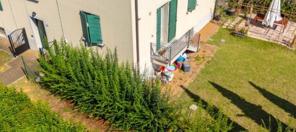 2 bedrooms Apartment in Reggio Emilia, Italy No. 273384 2