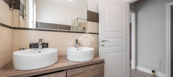 2 bedrooms Apartment in Reggio Emilia, Italy No. 273384 20