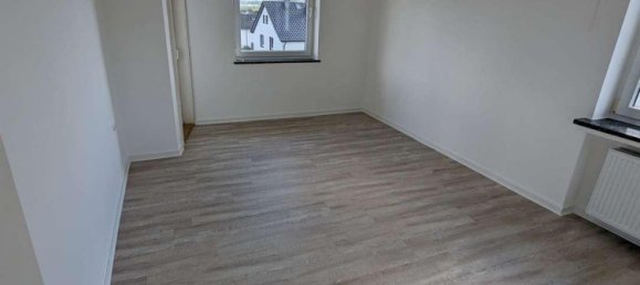 8 rooms Townhouse in Hameln-Pyrmont, Germany No. 325818 6