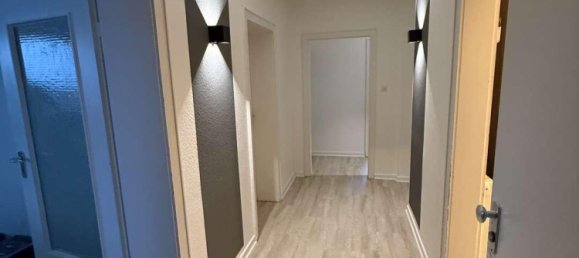 8 rooms Townhouse in Hameln-Pyrmont, Germany No. 325818 4