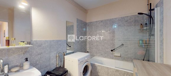 2 chambres Appartement à Moulins, France No. 192359 8