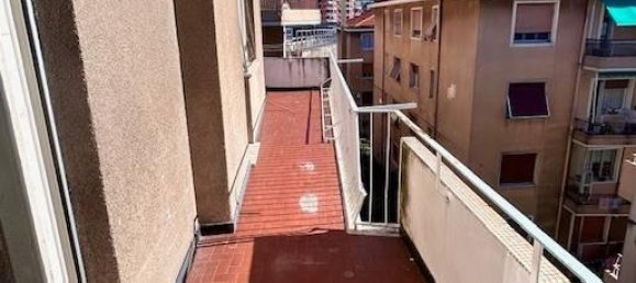 4 rooms Apartment in Genoa, Italy No. 32563 41