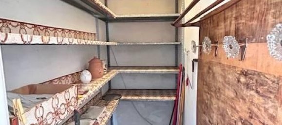 4 rooms Apartment in Genoa, Italy No. 32563 124