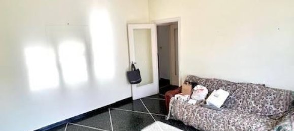 4 rooms Apartment in Genoa, Italy No. 32563 9