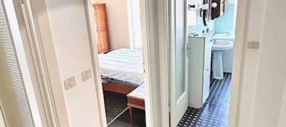 4 rooms Apartment in Genoa, Italy No. 32563 36