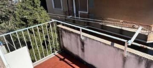 4 rooms Apartment in Genoa, Italy No. 32563 5
