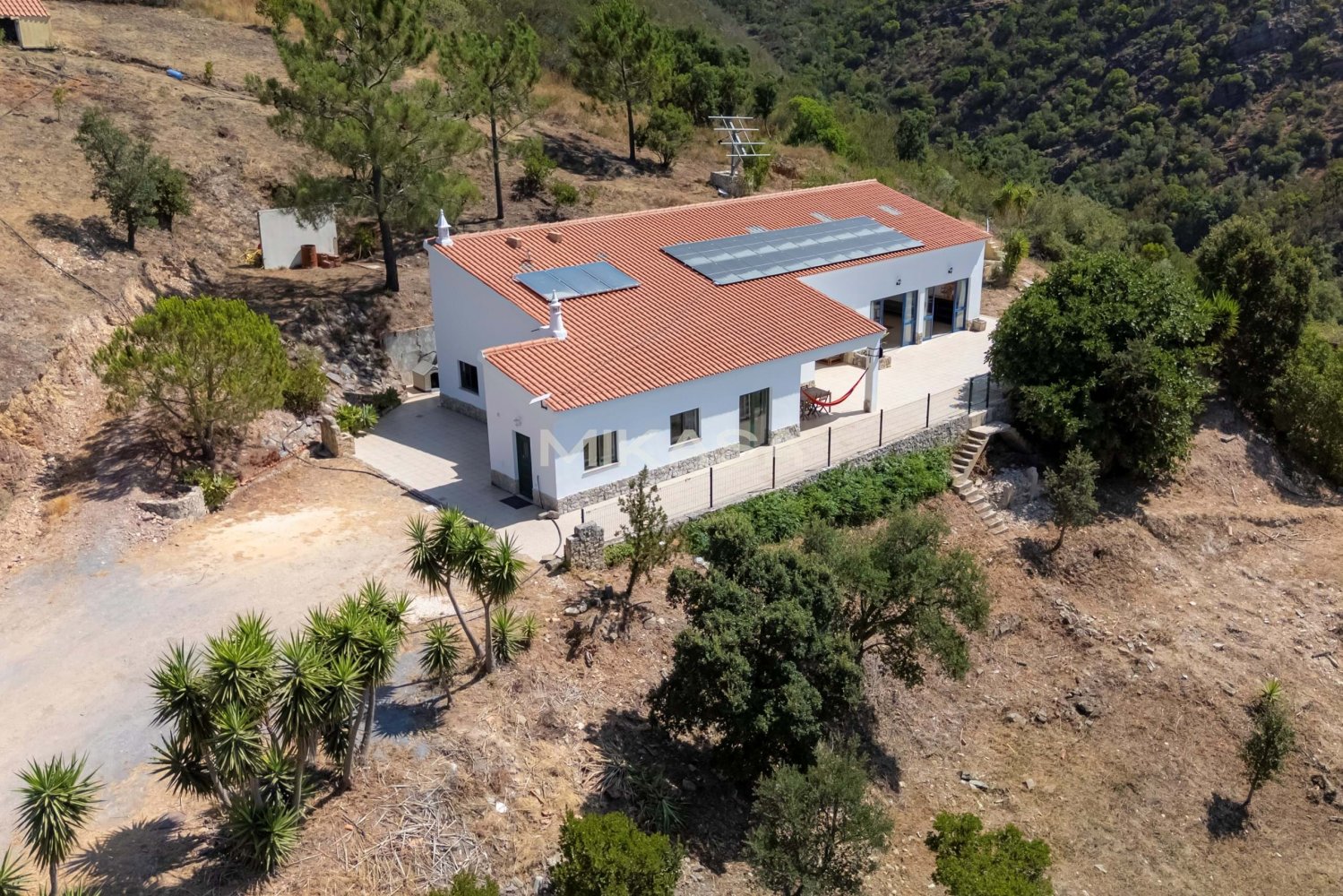 Villa de 2 dormitorios en Marmelete, Portugal No. 248305