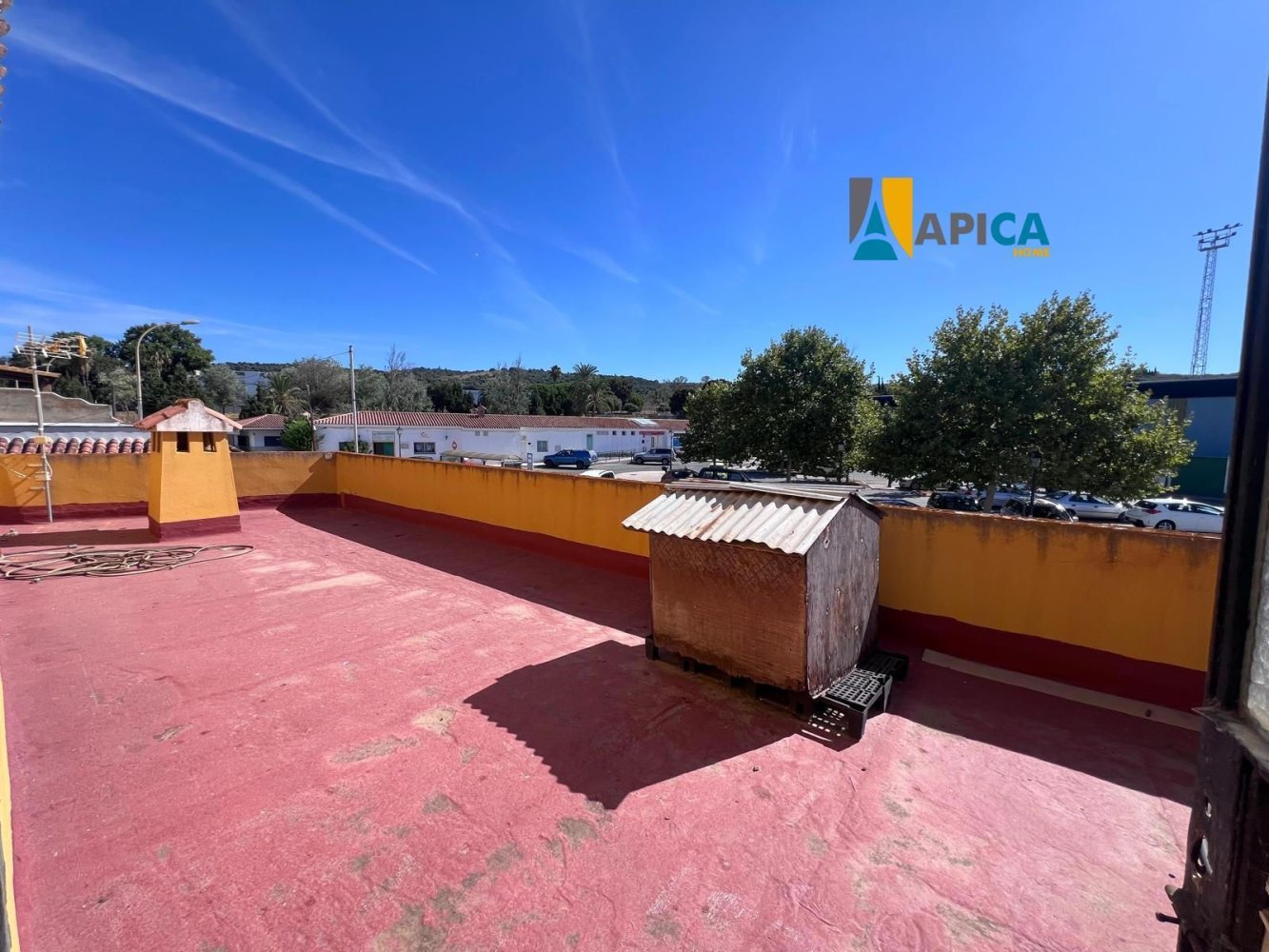 5 bedrooms Townhouse in Los Barrios, Spain No. 249621