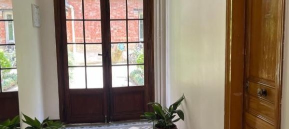 1 bedroom Apartment in Vincennes, France No. 321774 5