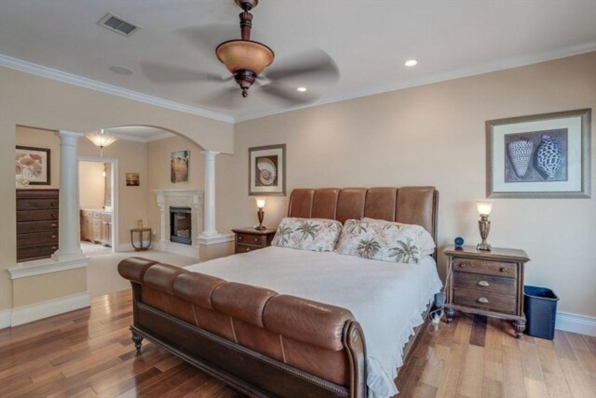 5 bedrooms House in Marlborough, USA No. 439977