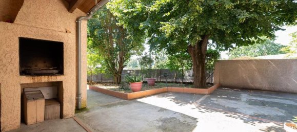 4 bedrooms House in Seilh, France No. 360838 14