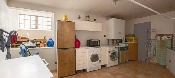 4 bedrooms House in Seilh, France No. 360838 12