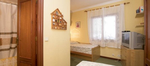 Apartamento de 4 dormitorios en Mahon, Spain No. 162 14