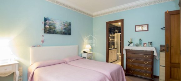 Apartamento de 4 dormitorios en Mahon, Spain No. 162 10