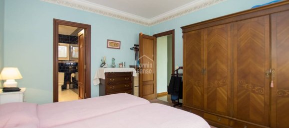 Apartamento de 4 dormitorios en Mahon, Spain No. 162 9