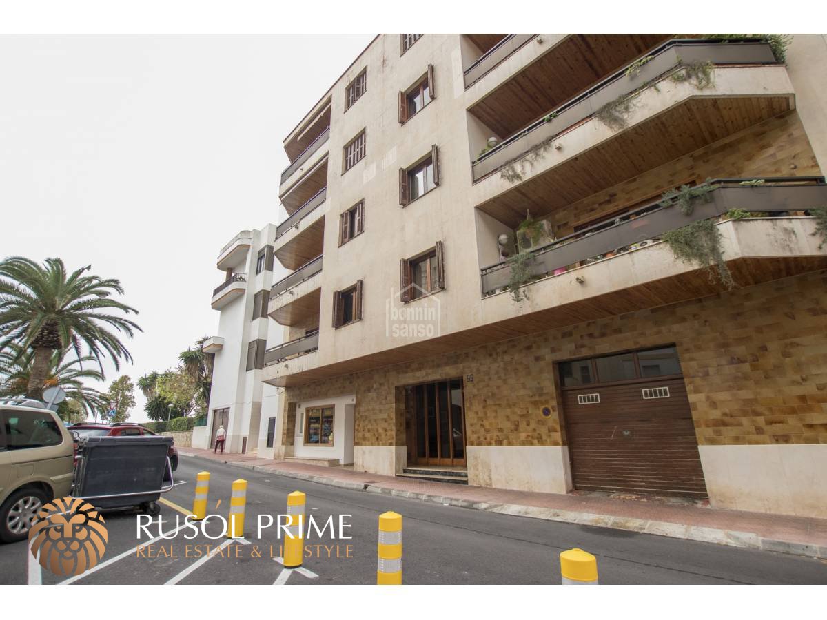 Apartamento de 4 dormitorios en Mahon, Spain No. 162