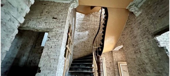 12 rooms Townhouse in Eimsbuttel, Germany No. 18439 8