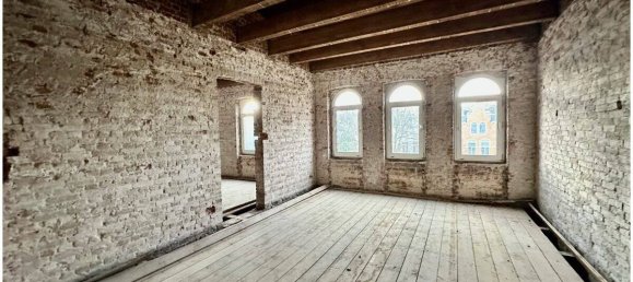 12 rooms Townhouse in Eimsbuttel, Germany No. 18439 20