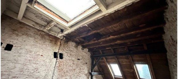 12 rooms Townhouse in Eimsbuttel, Germany No. 18439 22