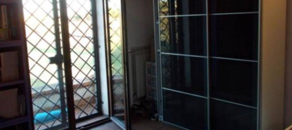 4 rooms Villa in Pomezia, Italy No. 300720 9