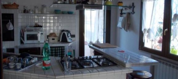 4 rooms Villa in Pomezia, Italy No. 300720 7