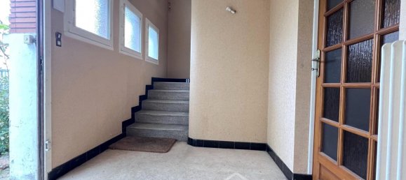 4 chambres Maison à Fleury-les-Aubrais, France No. 242674 3