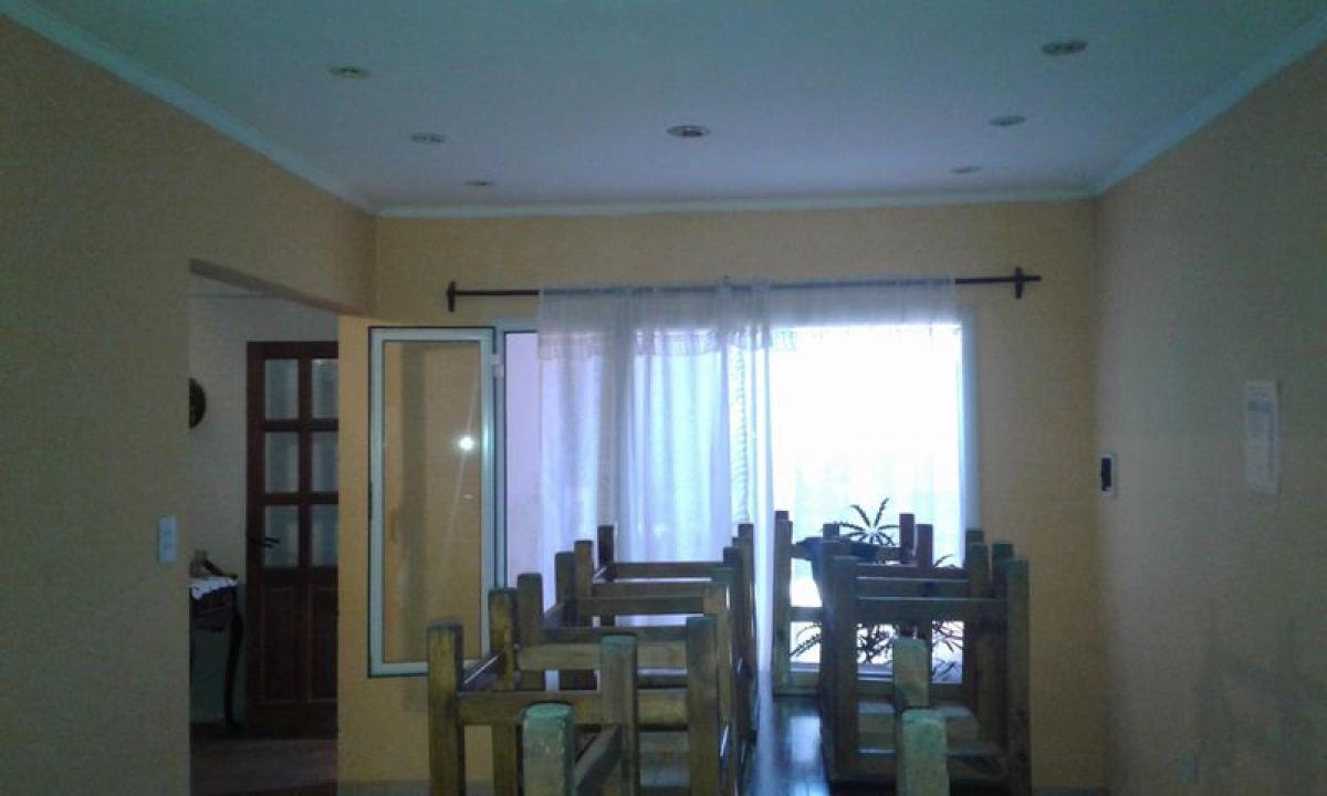 4 Schlafzimmer Haus in Buenos Aires, Argentina, Nr. 95632