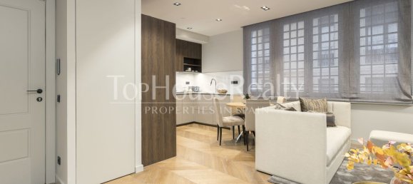 2 Schlafzimmer Wohnung in Ciutat Vella, Spain, Nr. 103348 4