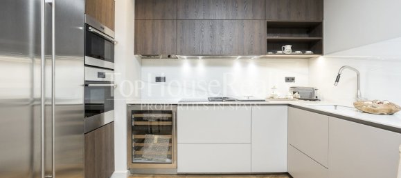 2 Schlafzimmer Wohnung in Ciutat Vella, Spain, Nr. 103348 6