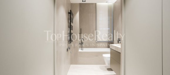 2 Schlafzimmer Wohnung in Ciutat Vella, Spain, Nr. 103348 26