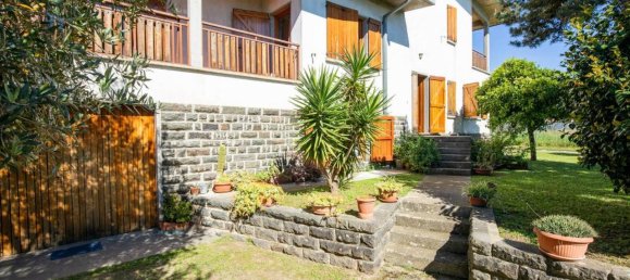 7 rooms Villa in Seravezza, Italy No. 146628 11