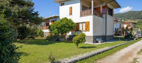7 rooms Villa in Seravezza, Italy No. 146628 10
