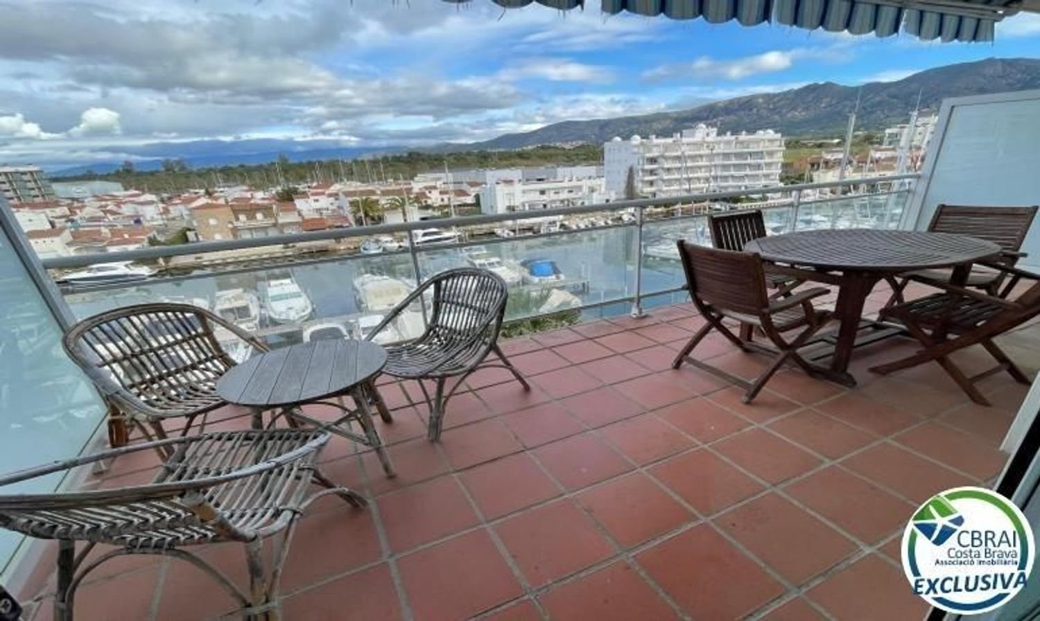 2 chambres Penthouse à Roses, Spain No. 70229