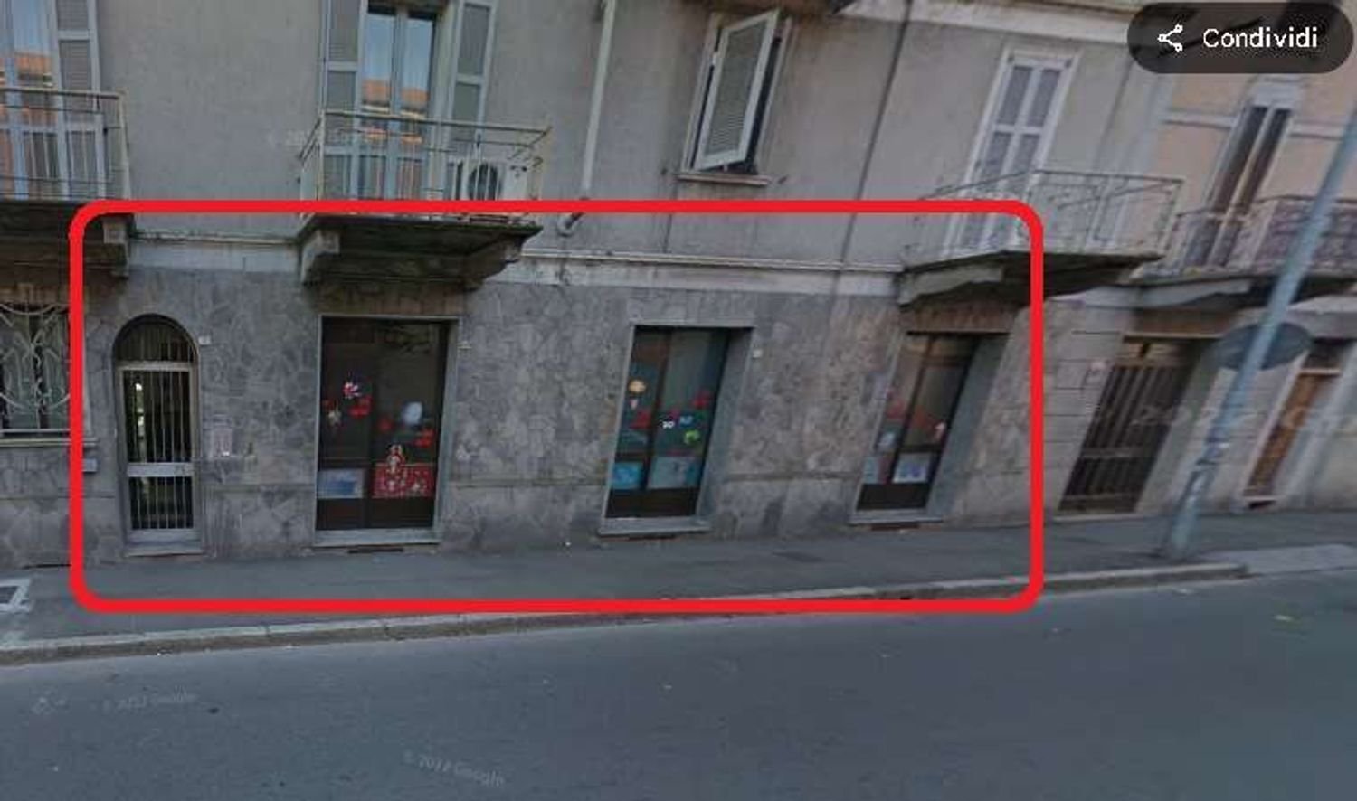 180m² Commercial property in Novara, Italy No. 49839