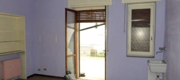 180m² Commercial property in Novara, Italy No. 49839 22