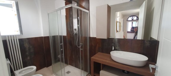 5 Schlafzimmer Doppelhaus in Florence, Italy, Nr. 350937 13