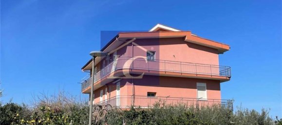 Apartamento de 4 habitaciónes en Altavilla Milicia, Italy No. 51197 29