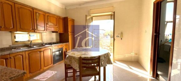 Apartamento de 4 habitaciónes en Altavilla Milicia, Italy No. 51197 2