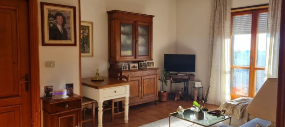 4 rooms Apartment in Chieri, Italy No. 163594 2