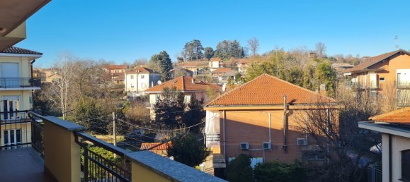 4 rooms Apartment in Chieri, Italy No. 163594 13