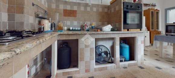 Villa de 4 divisões em Francavilla Fontana, Italy N.º 22160 13