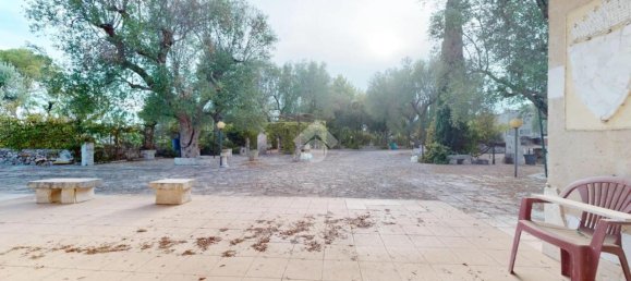 Villa de 4 divisões em Francavilla Fontana, Italy N.º 22160 25