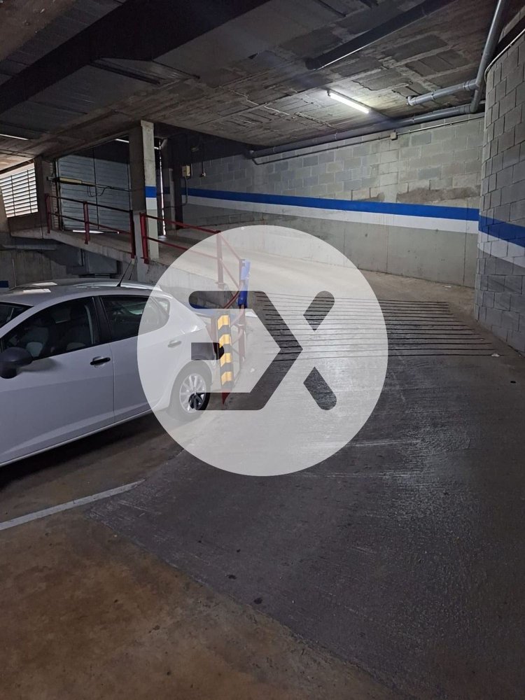 Garagem em Castelldefels, Spain 10 m² N.º 154132