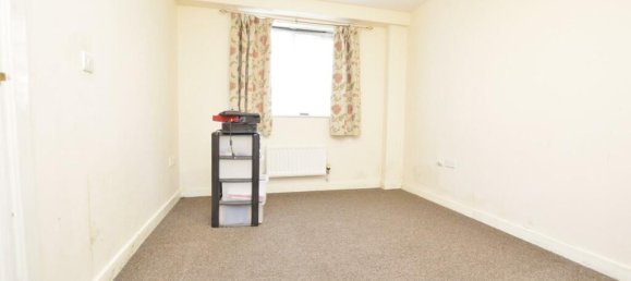2 Schlafzimmer Wohnung in Barking, United Kingdom, Nr. 12498 12