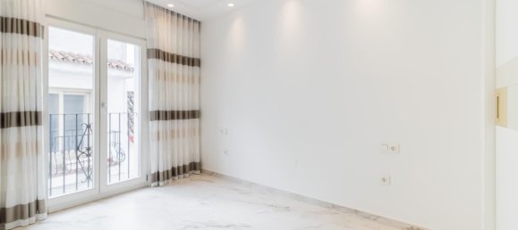 Moradia em banda T3 em Estepona, Spain N.º 144154 14